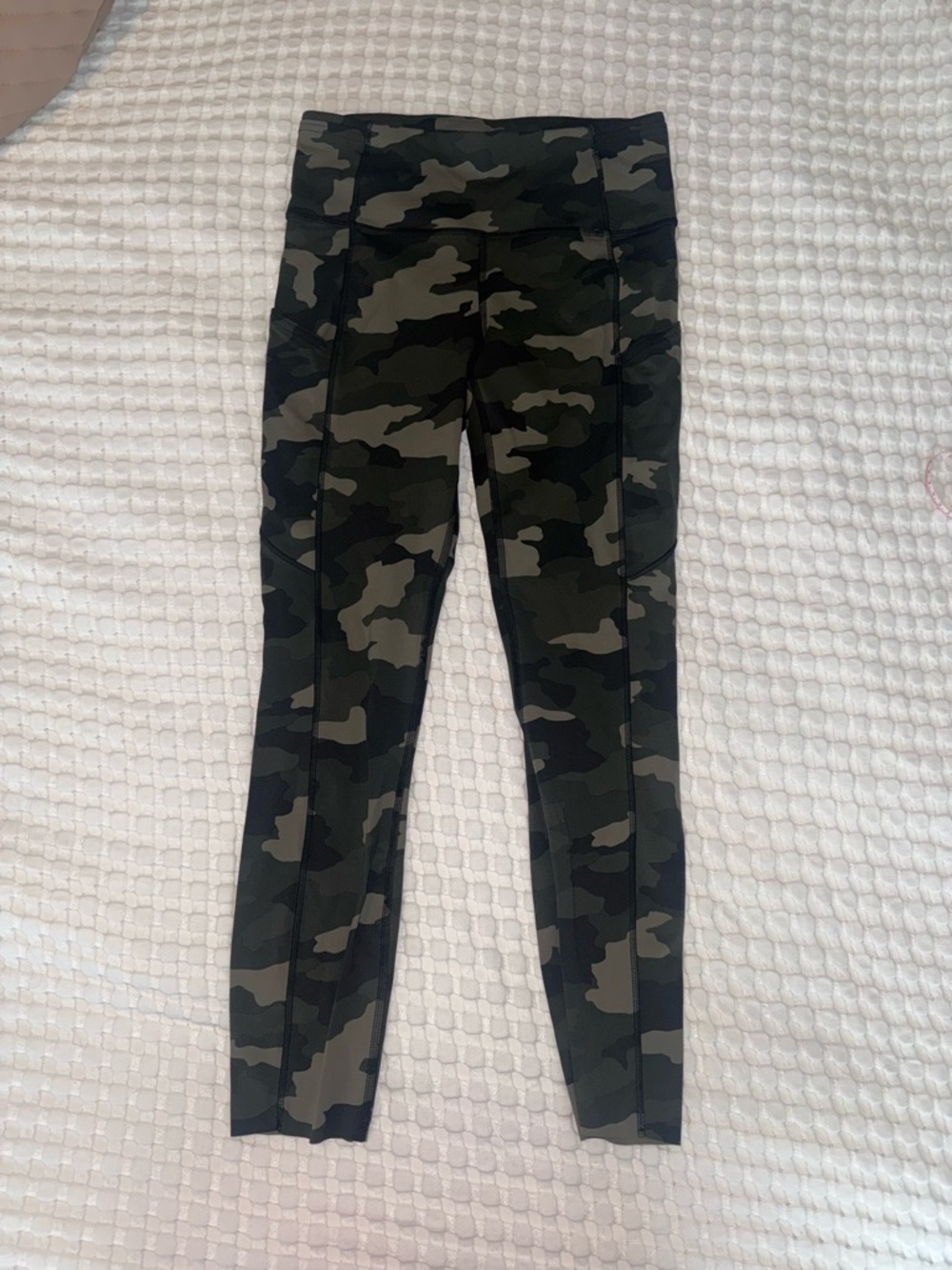 lululemon athletica Green & Black Camo High-Rise Leggings - Picture 2 of 7